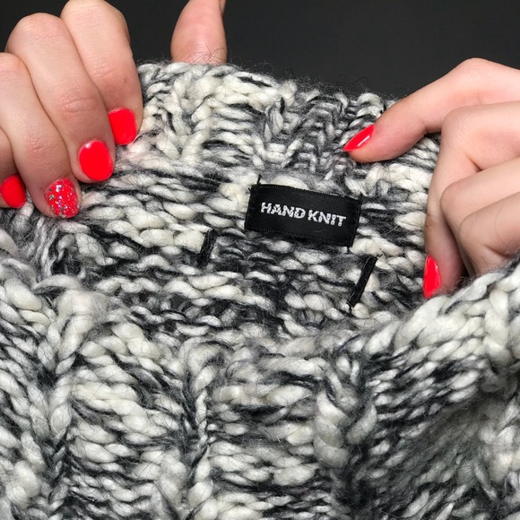 Vintage Chunky Hand Knit Mock Neck Sweater - Picture 9 of 16